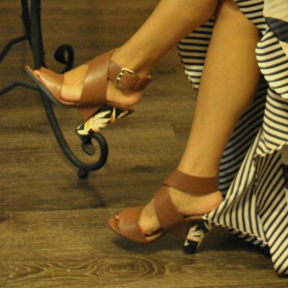 Fendi Shoes - Fendi Brown Leather Ankle Strap Sandals